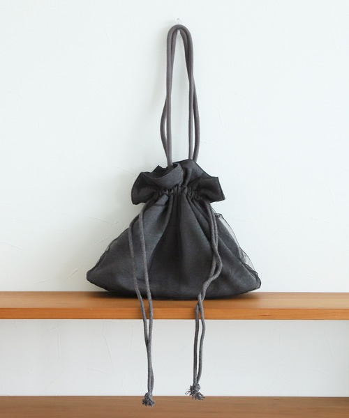 reca（レカ）の「チュール巾着バッグ（ハンドバッグ・レディース・ホワイト/チャコール/ブルー・ONE SIZE）」の2枚目の写真