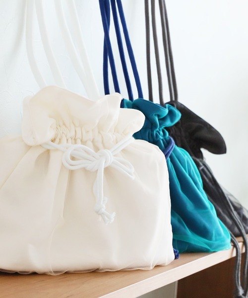 reca（レカ）の「チュール巾着バッグ（ハンドバッグ・レディース・ホワイト/チャコール/ブルー・ONE SIZE）」の11枚目の写真