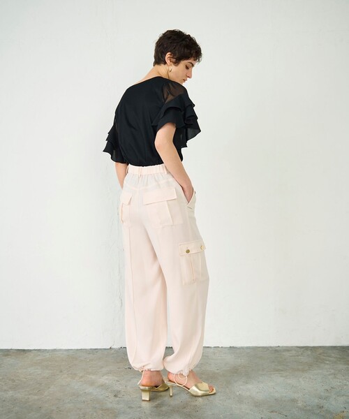 GRACE CONTINENTAL（グレースコンチネンタル）の「シアーフレアスリーブトップ（Tシャツ/カットソー・レディース・ブラック/ホワイト・36）」の14枚目の写真