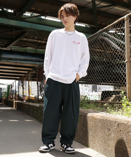 improves（インプローブス）の「ナチュラルストレッチ ワイド チノパンツ（チノパンツ・メンズ・ブラウン/カーキ/グレイッシュベージュ/ブルー/グリーン/ブラック/ホワイト・MEDIUM/X-LARGE/LARGE）」の21枚目の写真