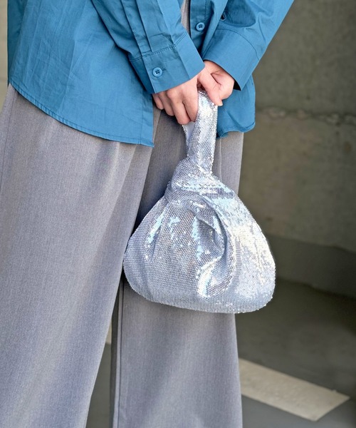 Marient（マリエント）の「アシメスパンコールミニBAG（ショルダーバッグ・レディース・ブラック/シルバー・FREE）」の2枚目の写真