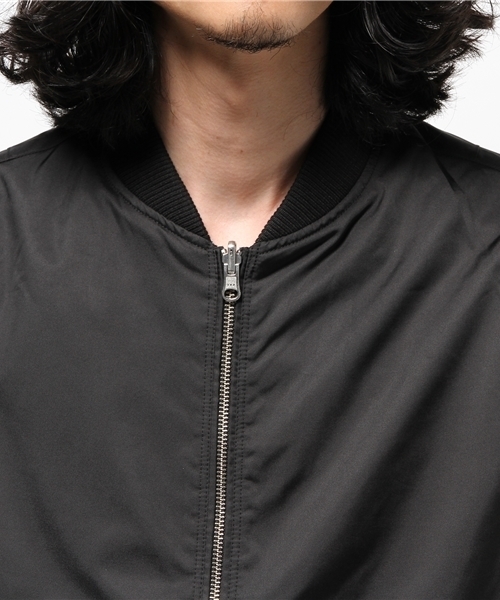 VENCEEXCHANGE(ヴァンスエクスチェンジ)の「リバーシブルMA-1(MA-1・メンズ・ブラック・LARGE/MEDIUM)」の6枚目の写真