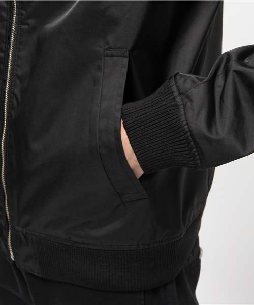 VENCEEXCHANGE(ヴァンスエクスチェンジ)の「リバーシブルMA-1(MA-1・メンズ・ブラック・LARGE/MEDIUM)」の10枚目の写真