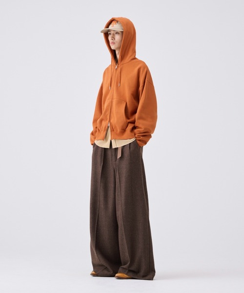 soerte ヘビーウェイトダブルジップフーディー soerte（ソエルテ）の「Heavy weight double zip-up hoodie