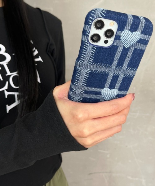 セール】デニム素材 チェック ハート / スマホカバー iPhone