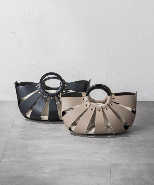 LAUTREAMONT（ロートレアモン）の「レザーコンビバッグ（ハンドバッグ・レディース・ブラック/キャメル・FREE）」の4枚目の写真