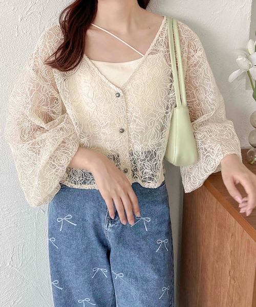 apres jour clair(アプレジュールクレア)の「【apres jour clair】2wayレースブラウス【ZOZOTOWN限定アイテム】(シャツ/ブラウス・レディース・オフホワイト/アイボリー/ブラック・X-LARGE/フリー)」の2枚目の写真