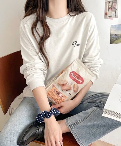 classicalelf（クラシカルエルフ）の「シンプルカジュアルを格上げ。綿100%ワンポイント胸刺繍シンプル オーバーサイズ ロンTee（Tシャツ/カットソー・レディース・ピンクベージュ/ブラック/オートミール/オフホワイト/グレイッシュベージュ・X-LARGE/LARGE/MEDIUM/SMALL）」の18枚目の写真