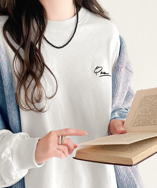 classicalelf（クラシカルエルフ）の「シンプルカジュアルを格上げ。綿100%ワンポイント胸刺繍シンプル オーバーサイズ ロンTee（Tシャツ/カットソー・レディース・ピンクベージュ/ブラック/オートミール/オフホワイト/グレイッシュベージュ・X-LARGE/LARGE/MEDIUM/SMALL）」の10枚目の写真