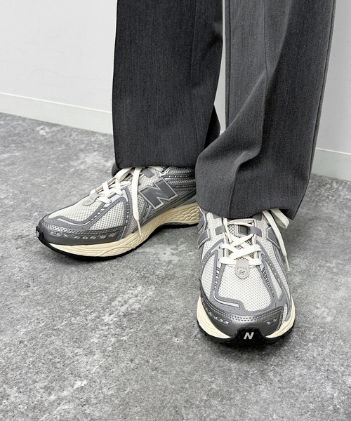 U by SPICK&SPAN(ユーバイスピックアンドスパン)の「【NEW BALANCE / ニューバランス】 1906R(スニーカー・レディース・ライトグレー・23cm/23.5cm/24cm)」の19枚目の写真