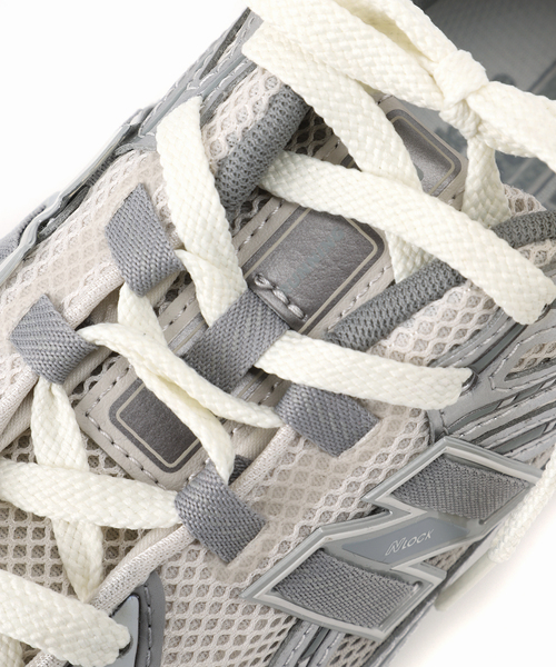 U by SPICK&SPAN(ユーバイスピックアンドスパン)の「【NEW BALANCE / ニューバランス】 1906R(スニーカー・レディース・ライトグレー・23cm/23.5cm/24cm)」の10枚目の写真