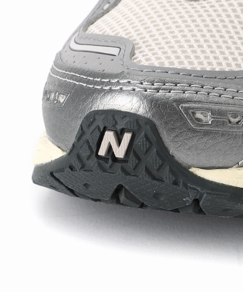 U by SPICK&SPAN(ユーバイスピックアンドスパン)の「【NEW BALANCE / ニューバランス】 1906R(スニーカー・レディース・ライトグレー・23cm/23.5cm/24cm)」の7枚目の写真