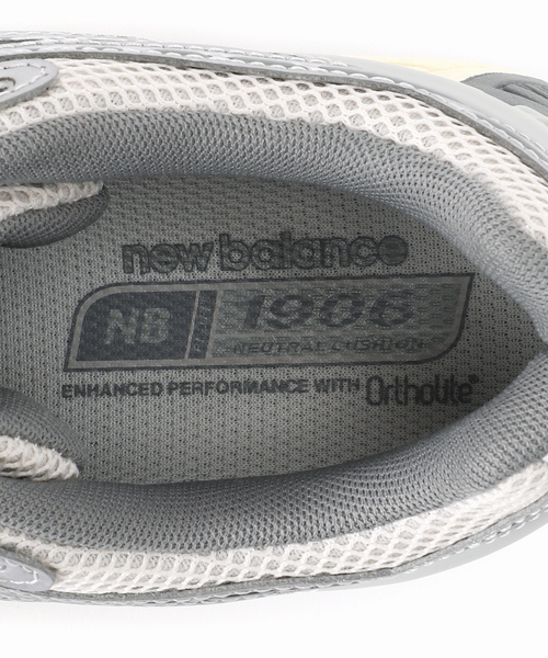 U by SPICK&SPAN(ユーバイスピックアンドスパン)の「【NEW BALANCE / ニューバランス】 1906R(スニーカー・レディース・ライトグレー・23cm/23.5cm/24cm)」の3枚目の写真