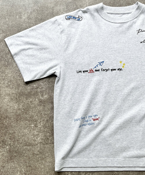 CPCM(シーピーシーエム)の「落書き刺繍T2(Tシャツ/カットソー・レディース・チャコールグレー/ホワイト/オレンジ/グレー・MEDIUM/LARGE)」の10枚目の写真