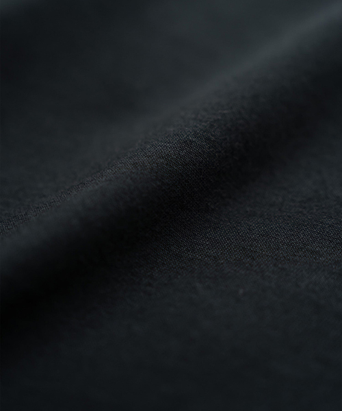EDIFICE(エディフィス)の「BARAILLE & GARMENTS (バライル & ガーメンツ) KIRISHIMA-TEE(Tシャツ/カットソー・メンズ・ホワイト×ホワイト/ブラック/ネイビー/ホワイト/ブラウン・MEDIUM/LARGE/X-LARGE)」の9枚目の写真