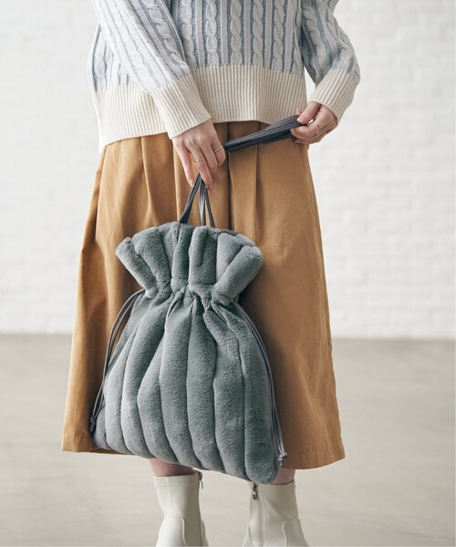 ikka(イッカ)の「エコファーパッチワークトートバッグ(トートバッグ・レディース・ブラック/ベージュ/ホワイト/グリーン・FREE)」の7枚目の写真