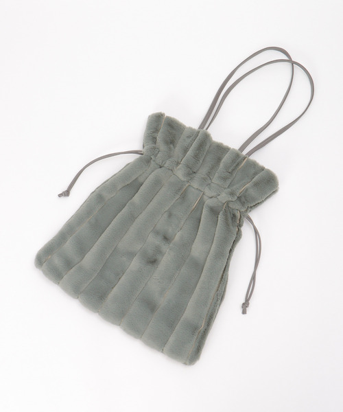 ikka(イッカ)の「エコファーパッチワークトートバッグ(トートバッグ・レディース・ブラック/ベージュ/ホワイト/グリーン・FREE)」の4枚目の写真