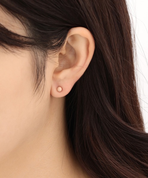 ESTELLE(エステール)の「K18 ピンクゴールド ピアス(4mm) ESTELLE/エステール(ピアス(両耳用)・レディース・ピンクゴールド・-)」の6枚目の写真