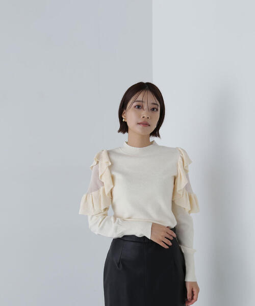 NATURAL BEAUTY BASIC（ナチュラルビューティーベーシック）の「◇アゼフリルショルダーニット（ニット/セーター・レディース・ブラック/オフホワイト/ブルー/ピンク・FREE）」の16枚目の写真