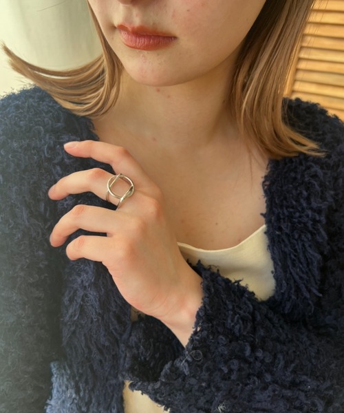 ciite'(シーテ)の「細ライン メタルリング(リング・レディース・ゴールド/シルバー・FREE)」の16枚目の写真