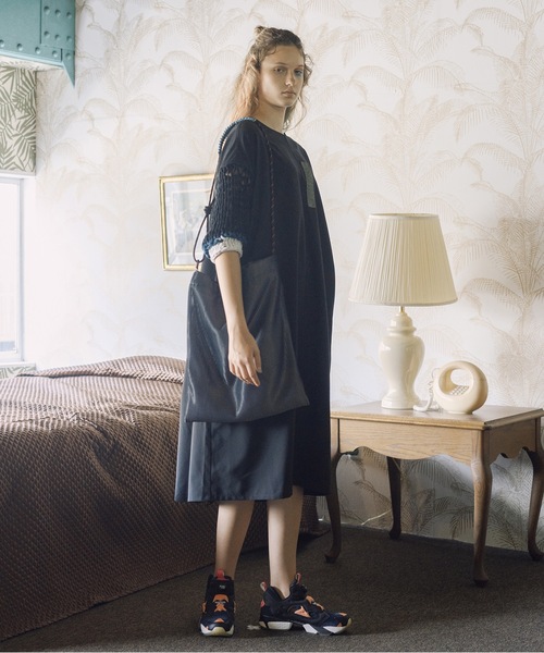 bedsidedrama（ベットサイドドラマ）の「Trance Tote Bag（トートバッグ・レディース・ブラック/ブルーグリーン/ホワイト・1）」の7枚目の写真