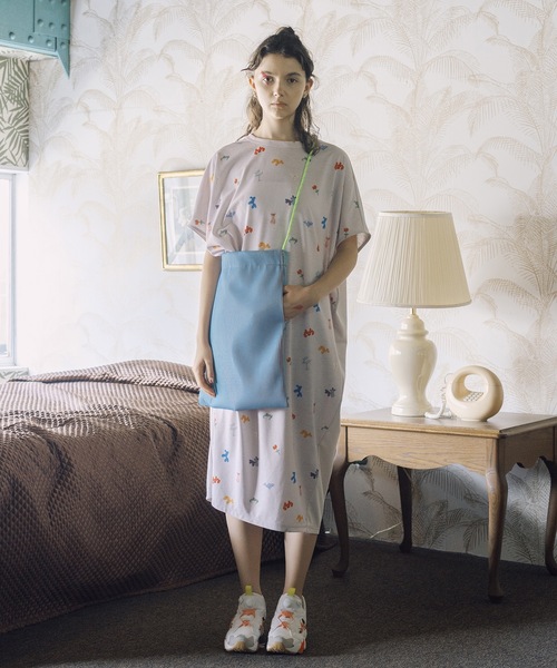 bedsidedrama（ベットサイドドラマ）の「Trance Tote Bag（トートバッグ・レディース・ブラック/ブルーグリーン/ホワイト・1）」の9枚目の写真