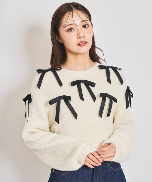 31 Sons de mode(トランテアン ソン ドゥ モード)の「リボン付きヘアリーニット(ニット/セーター・レディース・ライトグレー/オフホワイト/チャコールグレー・フリー)」の2枚目の写真