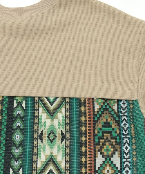 チチカカ(チチカカ)の「ファブリックプリントコンビプルオーバー(Tシャツ/カットソー・レディース・チャコールグレー/ブルー/ベージュ・FREE)」の20枚目の写真