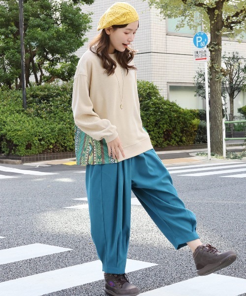 チチカカ(チチカカ)の「ファブリックプリントコンビプルオーバー(Tシャツ/カットソー・レディース・チャコールグレー/ブルー/ベージュ・FREE)」の6枚目の写真