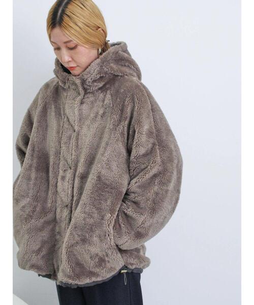 Samansa Mos2 blue（サマンサモスモスブルー）の「【撥水】リバーシブルファーマウンテンパーカー（その他アウター・レディース・キナリ/カーキ/チャコールグレー・F）」の14枚目の写真