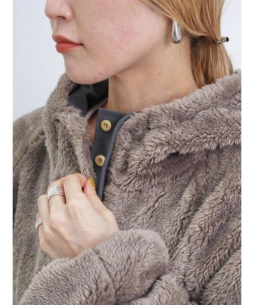 Samansa Mos2 blue（サマンサモスモスブルー）の「【撥水】リバーシブルファーマウンテンパーカー（その他アウター・レディース・キナリ/カーキ/チャコールグレー・F）」の20枚目の写真