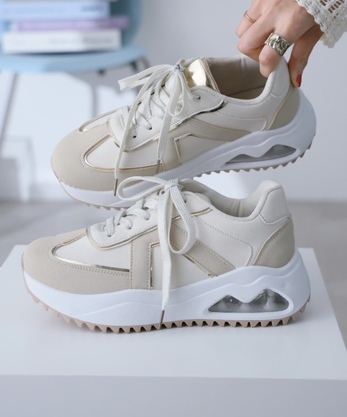 VIVIAN（ヴィヴィアン）の「キラキラレースアップエアーTトゥデザイン