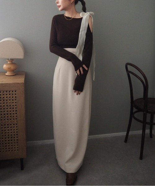 LAULEN（ローレン）の「ribbon off shoulder knit pullover /肩リボン オフショルダー ニット（ニット/セーター・レディース・ブラウン/レッド/ブラック・FREE）」の17枚目の写真