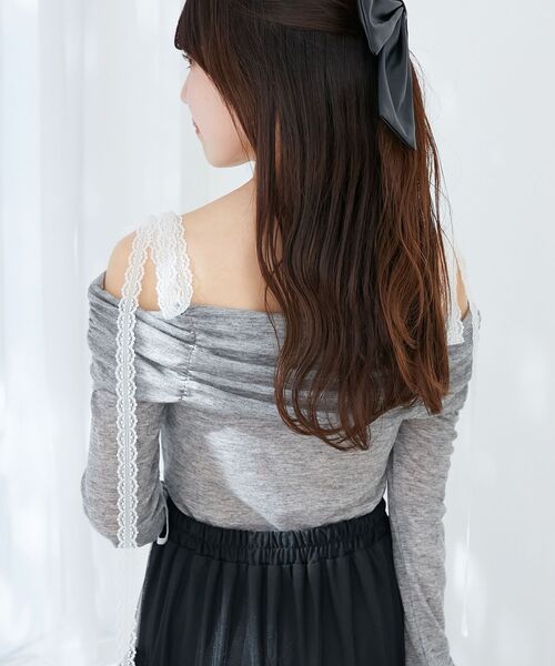 MAJESTIC LEGON(マジェスティックレゴン)の「レースリボン2wayオフショルトップス(Tシャツ/カットソー・レディース・ブラック/グレー/アイボリー/ピンク・MEDIUM)」の12枚目の写真