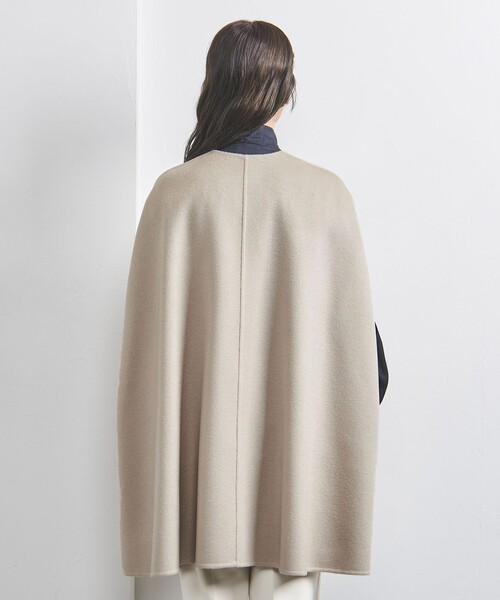 UNITED ARROWS（ユナイテッドアローズ）の「カシミヤ リバー ケープ（ポンチョ・レディース・ベージュ・38/36）」の10枚目の写真