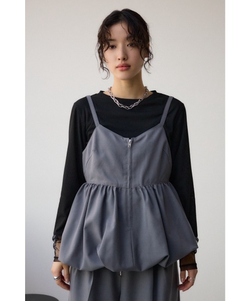 AZUL by moussy（アズールバイマウジー）の「フロントジップバルーンキャミ（キャミソール・レディース・グレー/ブラック系その他/ブラック・FREE）」の8枚目の写真