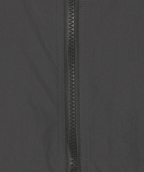 LEPSIM（レプシィム）の「【KIDS】ナイロンZIPブルゾン　283662（ブルゾン・キッズ・チャコールグレー/アイボリー・130）」の12枚目の写真