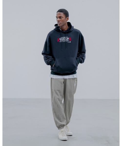 uniform experiment(ユニフォームエクスペリメント)の「CRYSTAL NYLON LOOSE FIT JOGGER PANTS(その他パンツ・メンズ・ブラック/グレー/イエロー/ネイビー・3/2/1/4)」の13枚目の写真