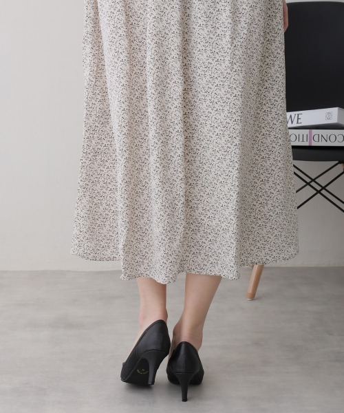 DEMETER(デメテル)の「シアグリッター ポインテッドトゥ パンプス(パンプス・レディース・ゴールド/ブラック/シルバー・S/M/L/LL)」の12枚目の写真