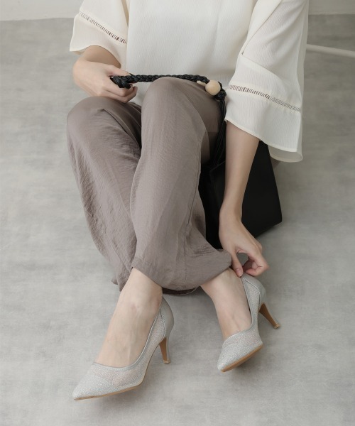 DEMETER(デメテル)の「シアグリッター ポインテッドトゥ パンプス(パンプス・レディース・ゴールド/ブラック/シルバー・S/M/L/LL)」の21枚目の写真