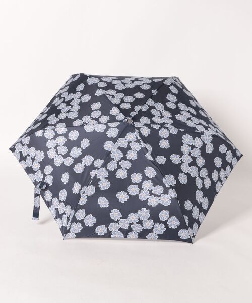 umbulatio(アンブラティオ)の「umbulatio カルオート 折 55cm 自動開閉 雨傘(折りたたみ傘・レディース・モカ/ベージュ/ライトブルー/ピンク/ダークパープル/ダークネイビー・FREE)」の9枚目の写真