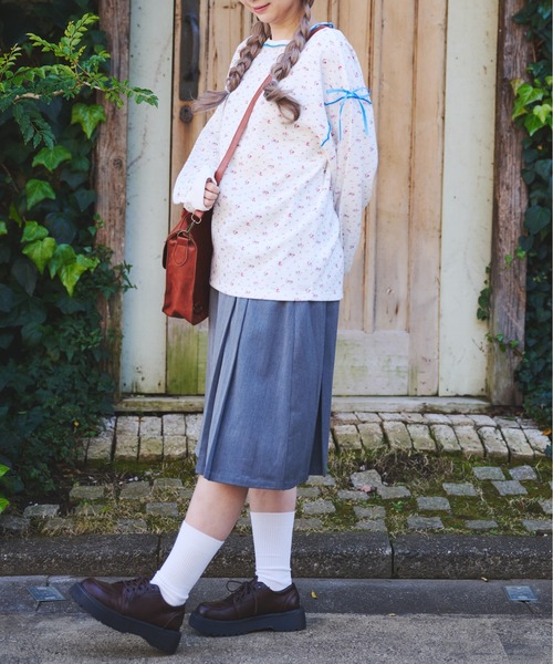 kutir（クティール）の「小花柄ワッフルリボンロンT/サーマルロンT（Tシャツ/カットソー・レディース・グレー/アイボリー/ホワイト・FREE）」の8枚目の写真