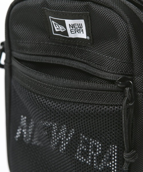 NEW ERA（ニューエラ）の「NEW ERA/ニューエラ ショルダーバッグ SHOULDER POUCH ショルダーポーチ 1.7L 14521313/14521317/14398027/14750861（ショルダーバッグ・メンズ・ブラック/ブラック×ホワイト/サンドベージュ/ネイビー・FREE）」の20枚目の写真