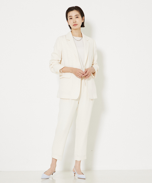 qualite（カリテ）の「【楽ちん×キレイ見え】トルコサテンドロストパンツ【セットアップ対応】（スラックス・レディース・ライム/アイボリー/チャコールグレー・38/36/40/34）」の13枚目の写真