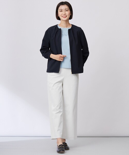 J.PRESS(ジェイプレス)の「【洗える・接触冷感・防シワ・吸水速乾】BREEZE COOL ノーカラー ブルゾン(ブルゾン・レディース・ホワイト系/ネイビー系/ベージュ系/カーキ系・9/11)」の21枚目の写真