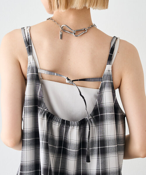 w closet（ダブルクローゼット）の「ティアードフリルミニワンピース（チュニック・レディース・ブラック/ブラウン/オフホワイト・FREE）」の4枚目の写真