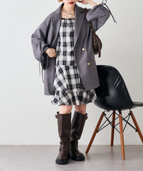 w closet（ダブルクローゼット）の「ティアードフリルミニワンピース（チュニック・レディース・ブラック/ブラウン/オフホワイト・FREE）」の5枚目の写真