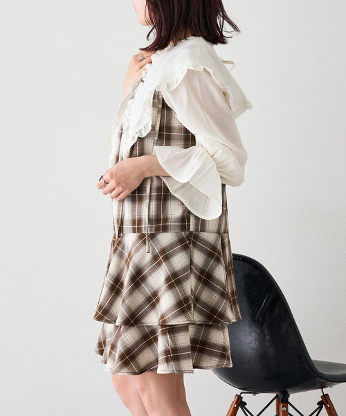 w closet（ダブルクローゼット）の「ティアードフリルミニワンピース（チュニック・レディース・ブラック/ブラウン/オフホワイト・FREE）」の10枚目の写真