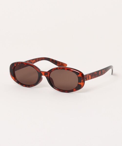Revo.(レボ)の「OVAL FLAME SUNGLASSES / オーバル型 サングラス クリアフレーム UVカット(サングラス・レディース・グレー/オフホワイト/ブラック/ブラウン系その他/ブラウン・FREE)」の5枚目の写真