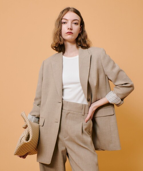 アルアバイル allureville MANTECOリネンブレンドジャケット アルアバイル allureville MANTECOリネンブレンドジャケット